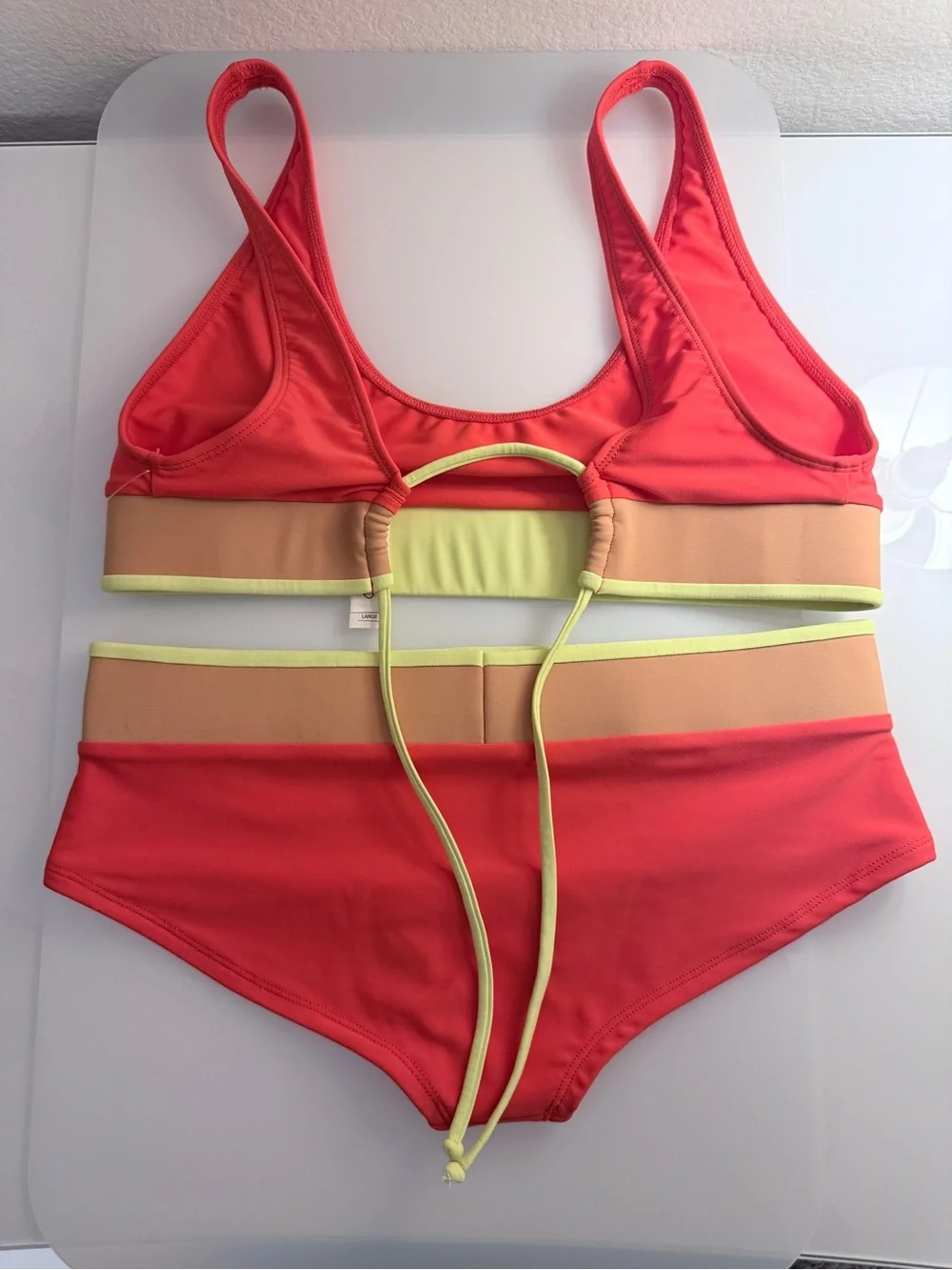 Seea bottoms size